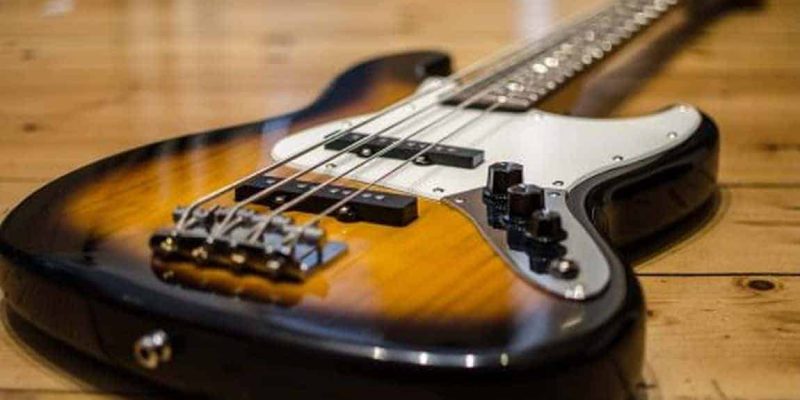 Guitar vs Bass – Which One Should You Opt For?