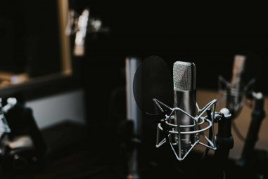 8 Best Pop Filters For Recording Vocals In 2023